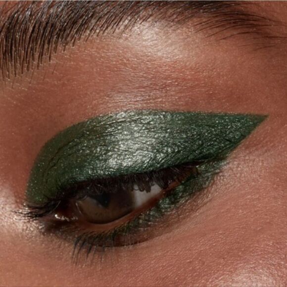 Stila Shimmer & Glow Liquid Eyeshadow - Picture 3 of 7